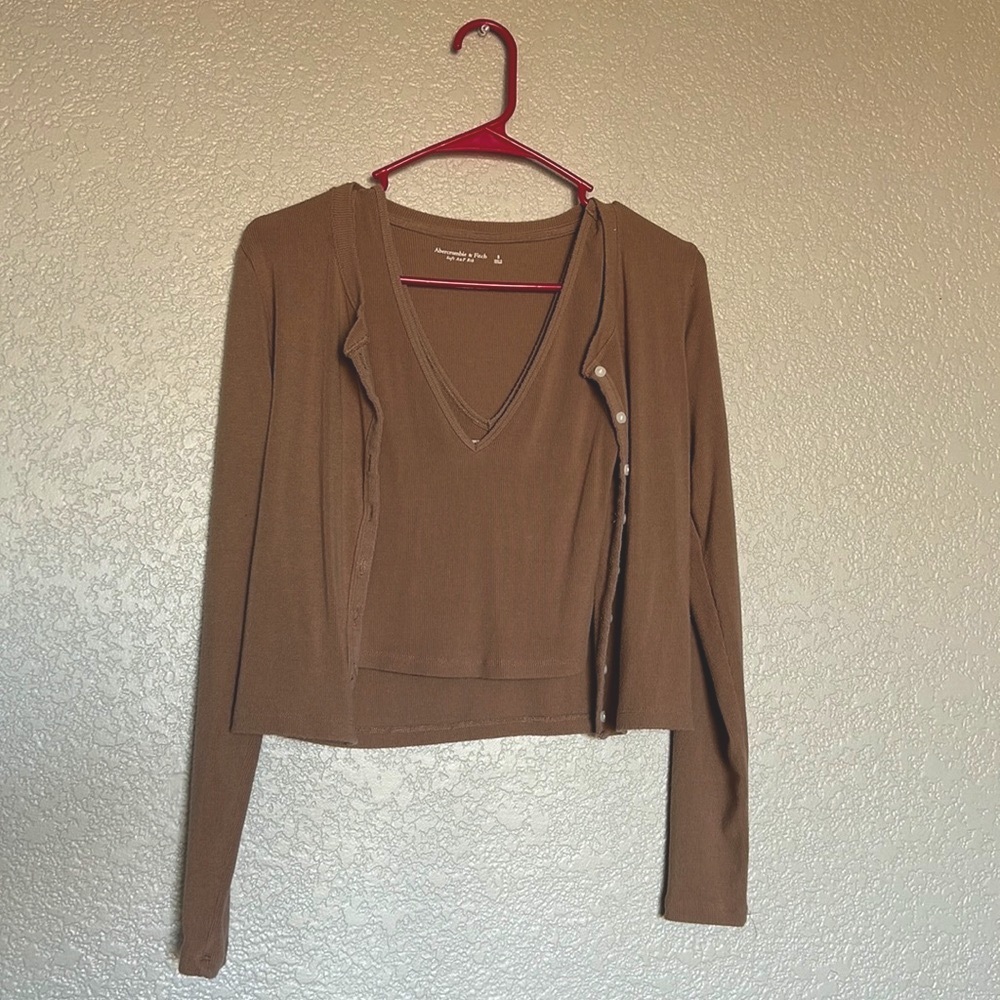 abercrombie tank top and cardigan set
